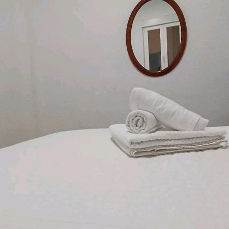 Comoda Habitacion Madrid Luaran gambar